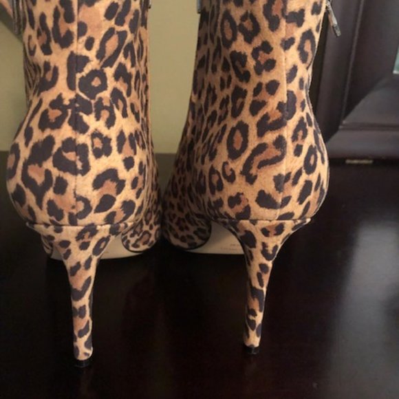 EUC Nine West Fast Dress Bootie in Leopard 8.5 - Picture 5 of 7